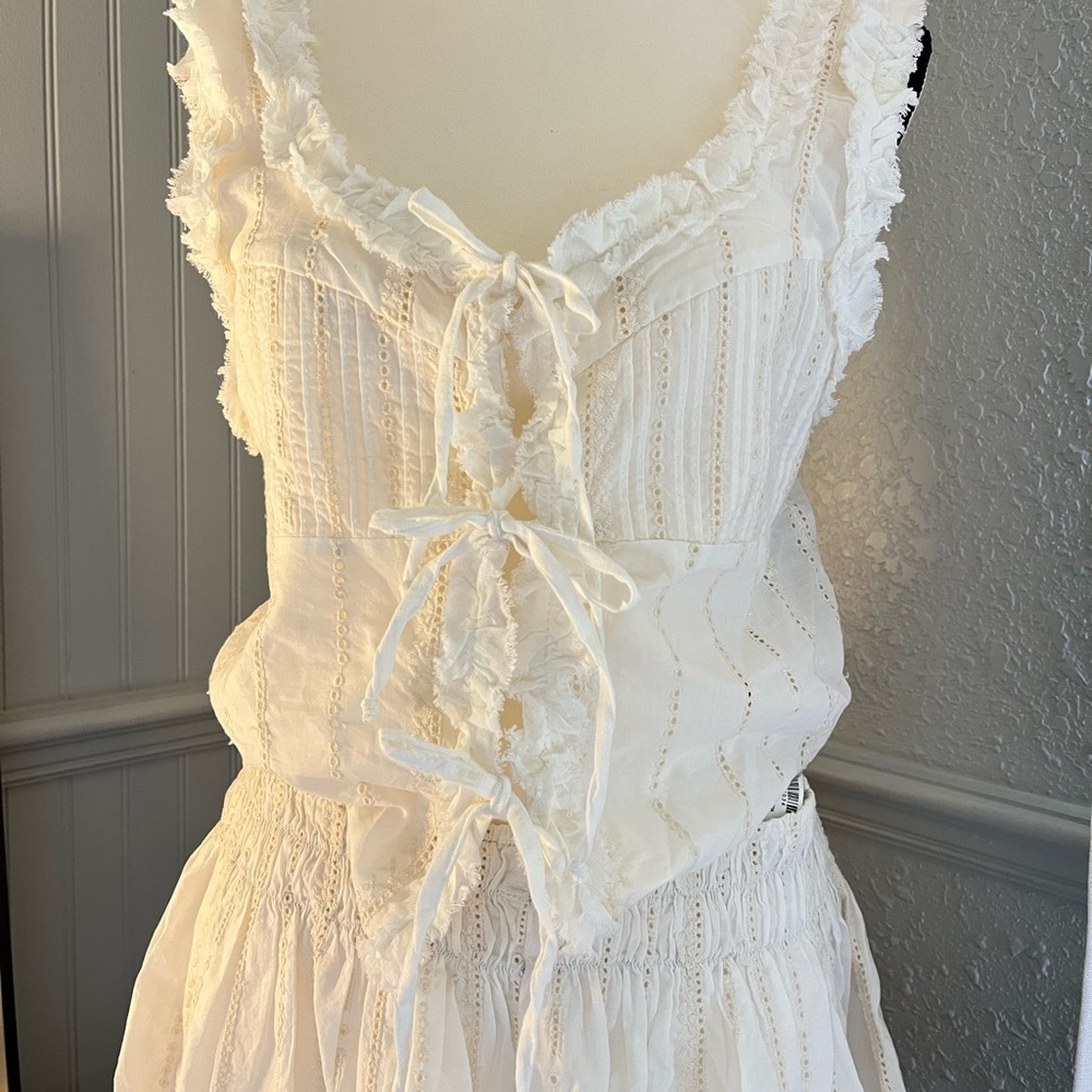 Zara Creamy white eyelet Top and flowy short set size small & medium NWT